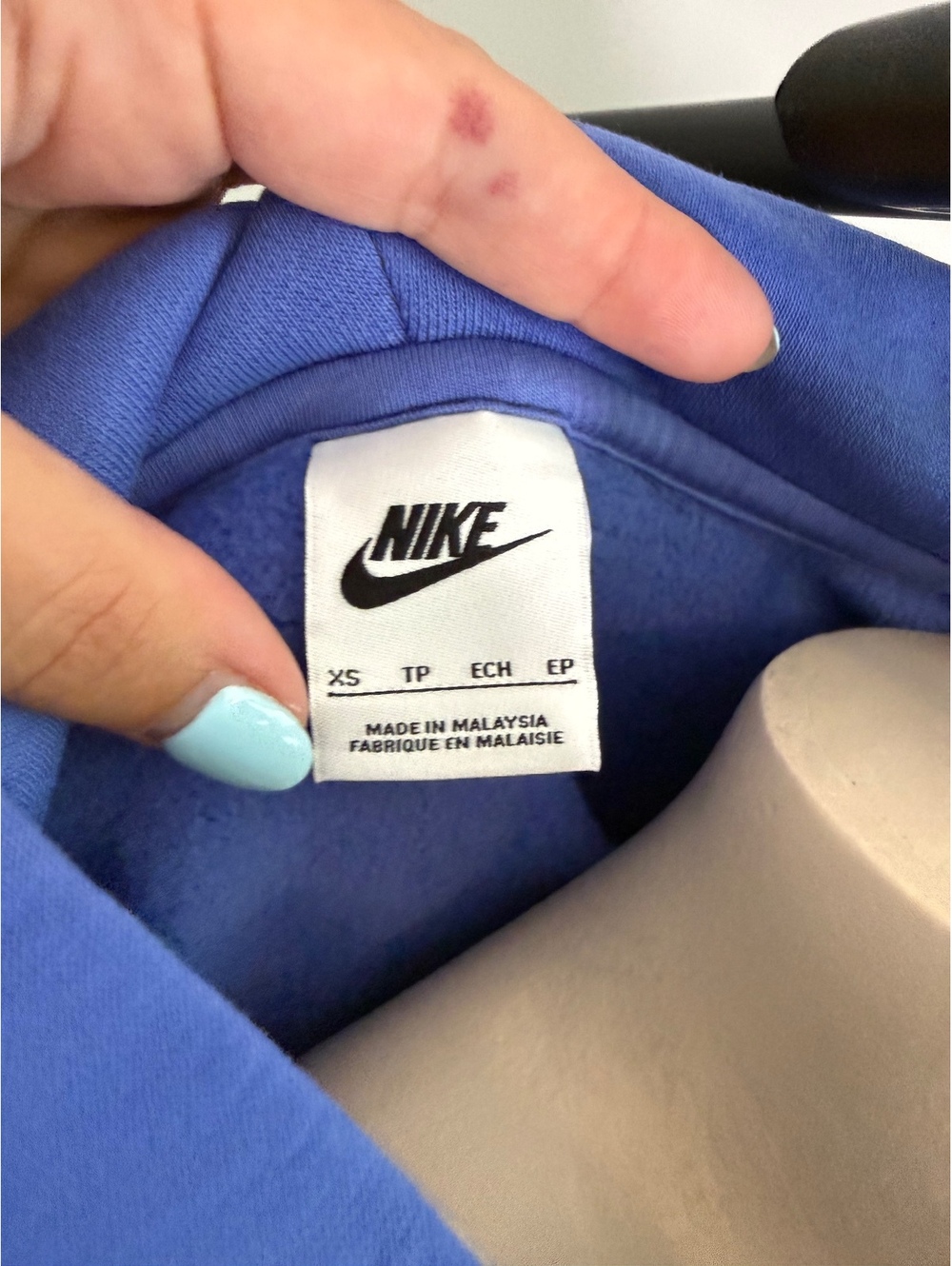 Nike Women's Cropped Hoodie in Blue XS - Picture 6 of 10